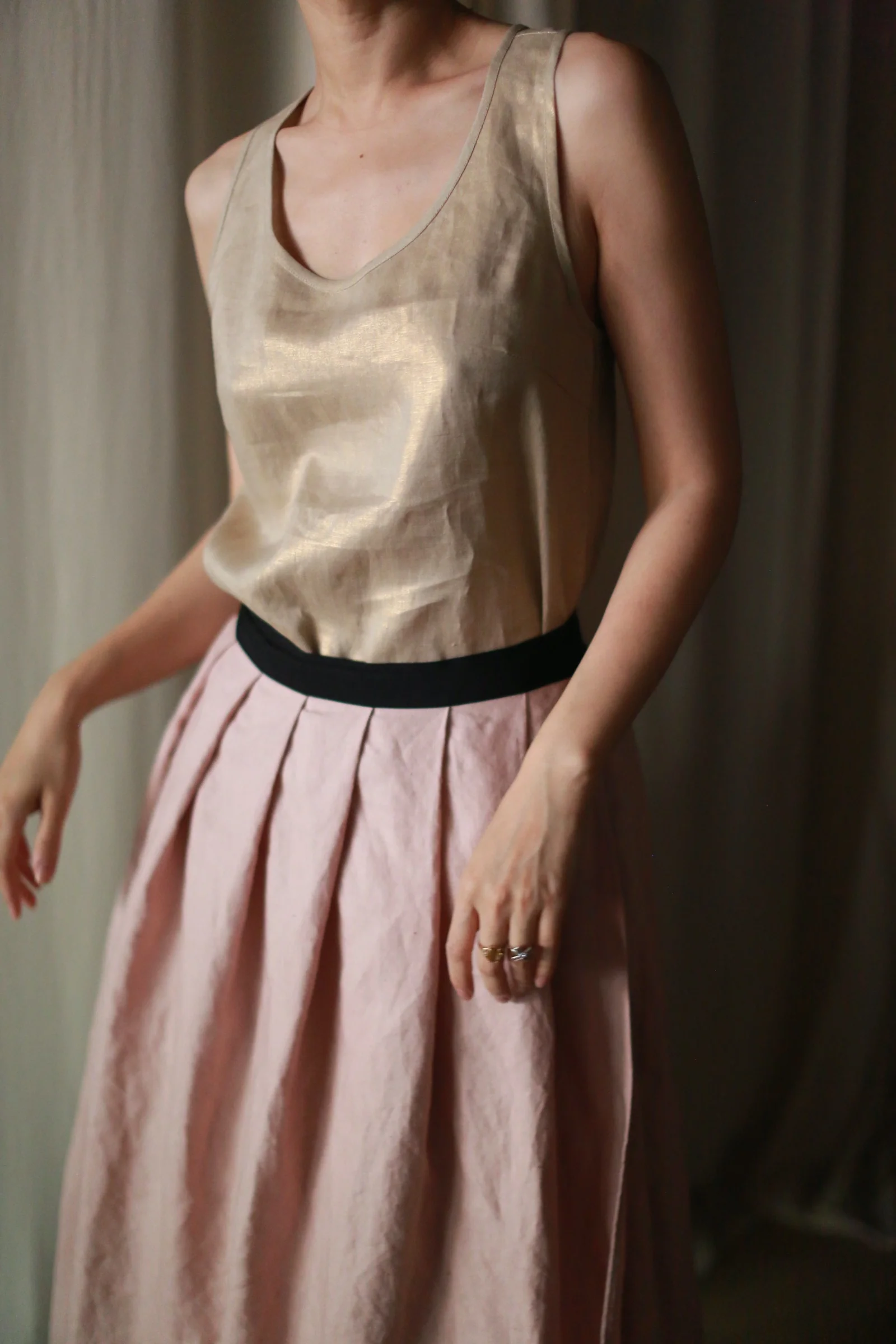 Golden Linen Tank - Image 3