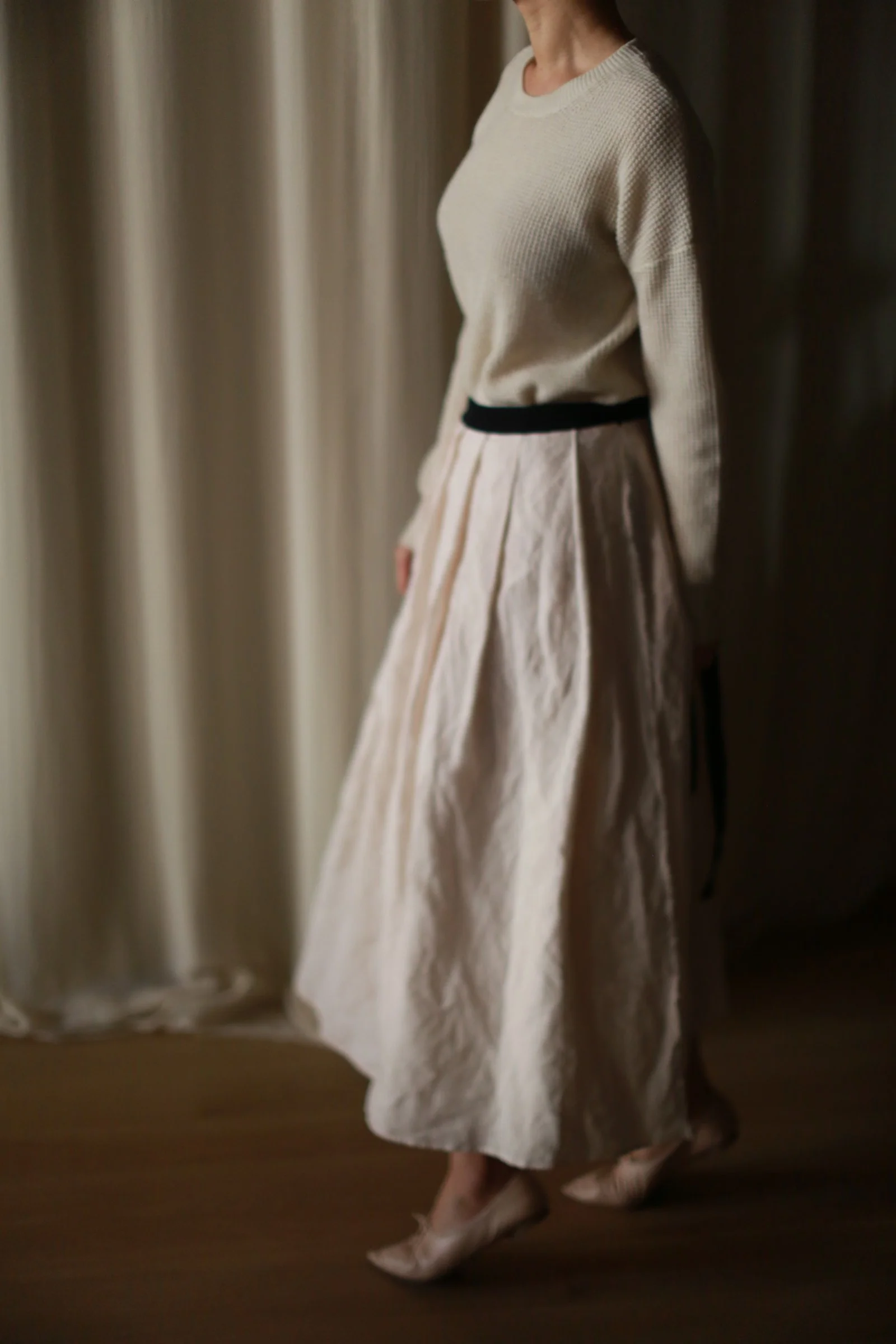 Linen Pleated Wrap Skirt - Image 6
