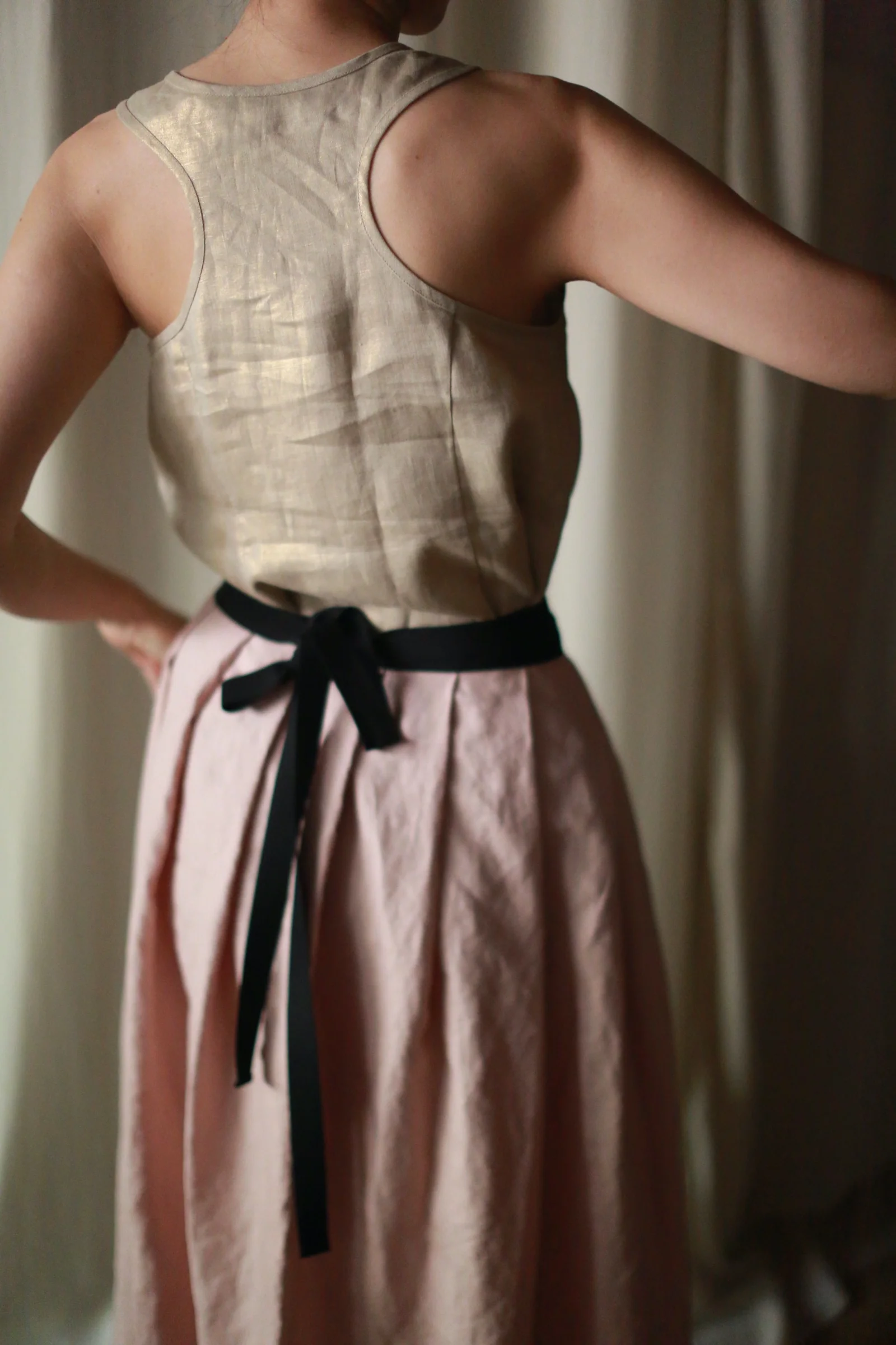Linen Pleated Wrap Skirt - Image 9